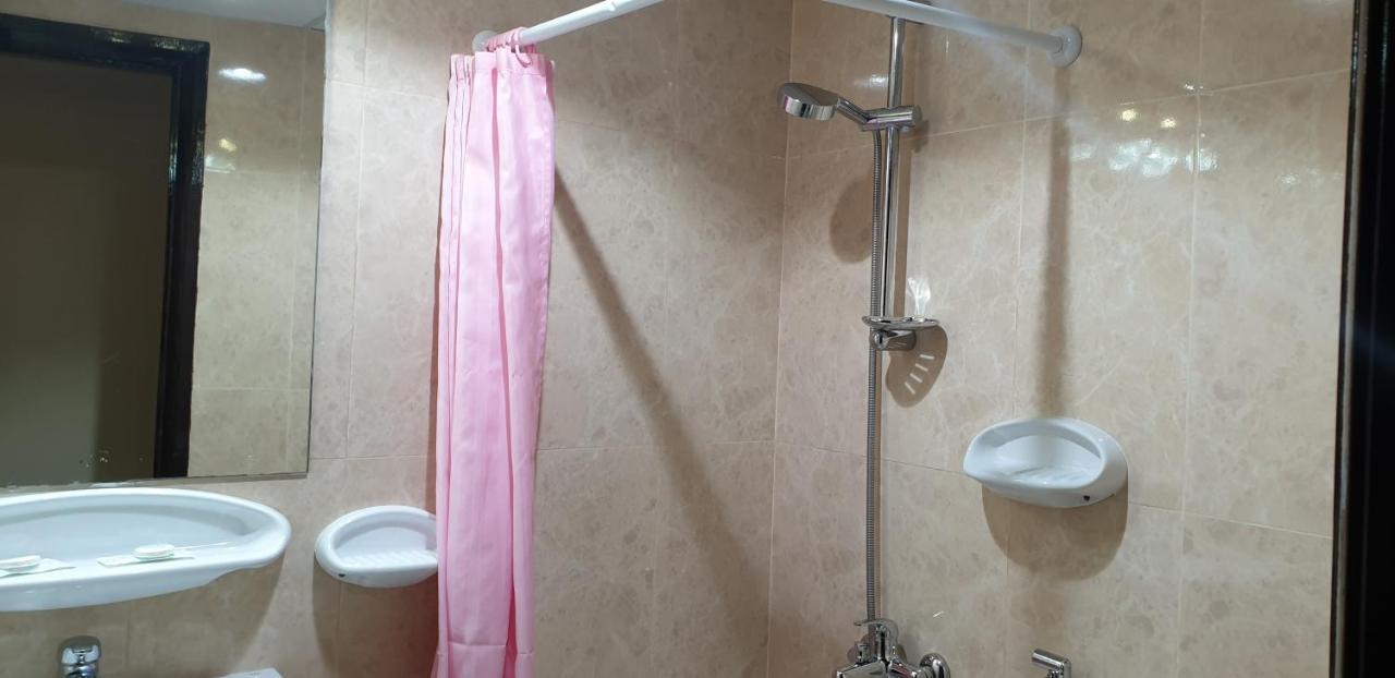 Royal Creek Hotel Dubai Dış mekan fotoğraf